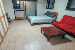 Kinh doanh - Nơi "nhịn ăn nhịn mặc" gần 15 năm mới mua nổi chung cư