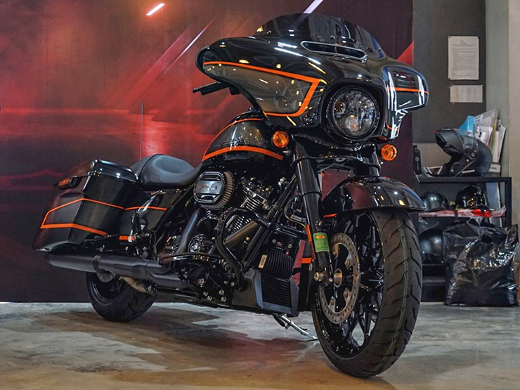 Bộ đôi Harley Davidson ra mắt khách hàng Việt, giá hơn 1,2 tỷ đồng - 8