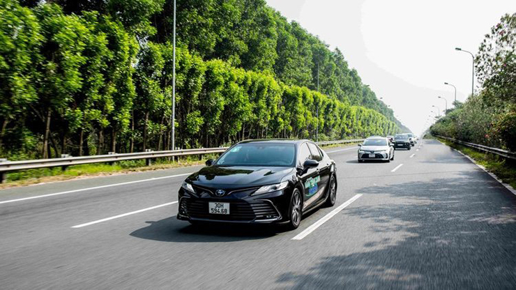 Loạt xe Toyota tham gia hành trình Tây bắc thử thách động cơ Hybrid - 5