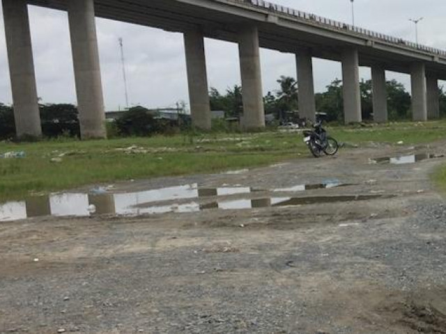 Pháp luật - Bắt khẩn cấp kẻ gây án dưới chân cầu Cần Thơ