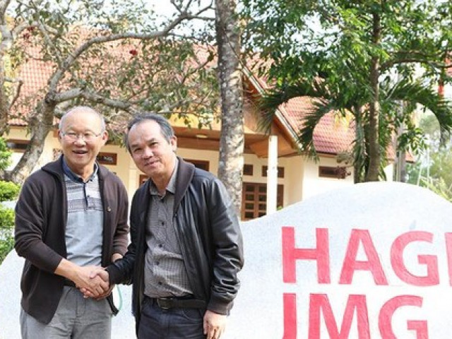 Bóng đá - Bữa tiệc 5 năm của ông Park!