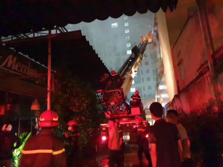 Tin tức 24h qua: Công an Bình Dương lên tiếng về số người thiệt mạng trong vụ cháy quán karaoke kinh hoàng