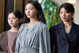 Phim - Yêu cầu Netflix gỡ phim "Ba chị em" vì xuyên tạc lịch sử