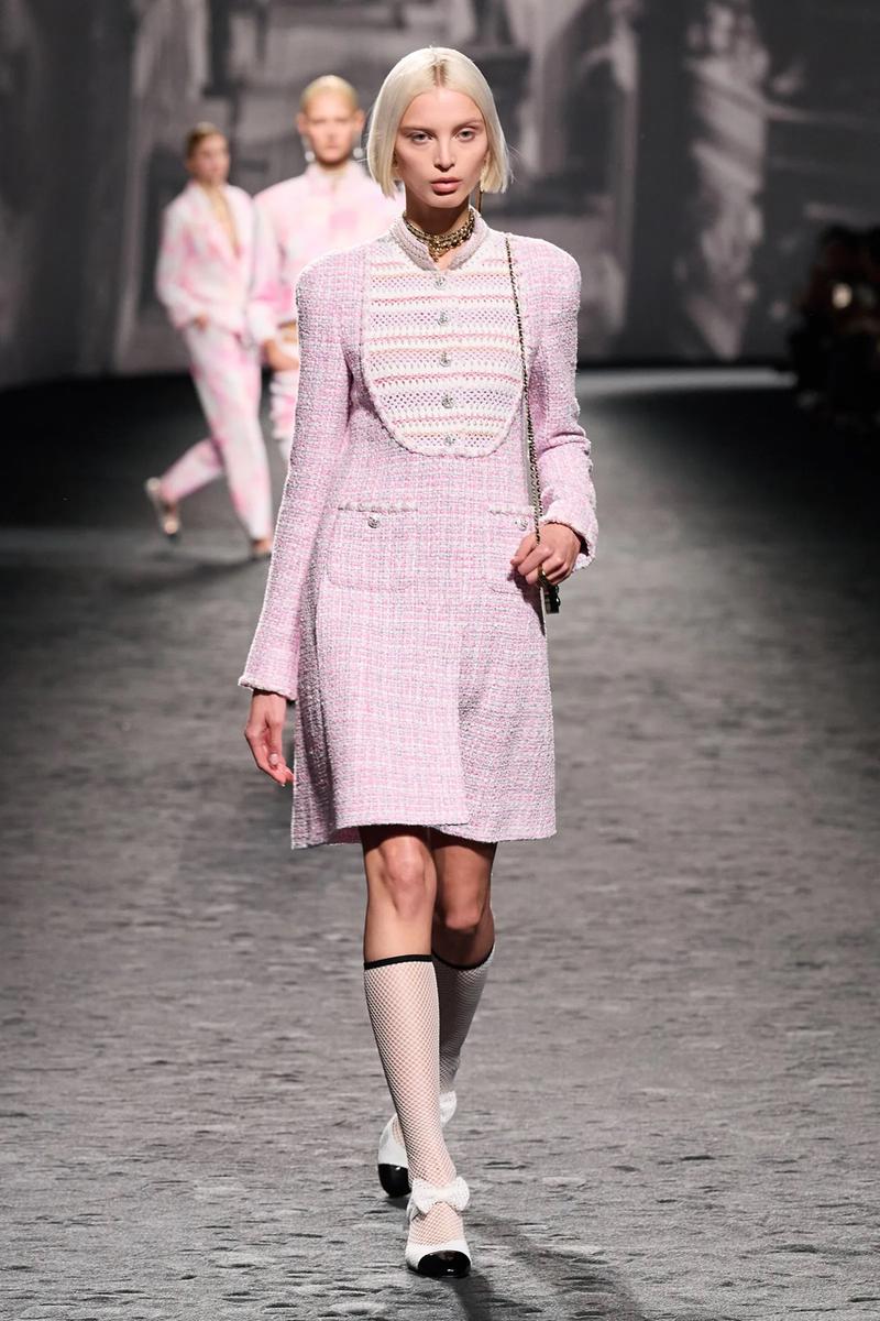 Chanel biến quần áo thể thao "chanh xả" là trung tâm cho mùa thời trang mới nhất - 9