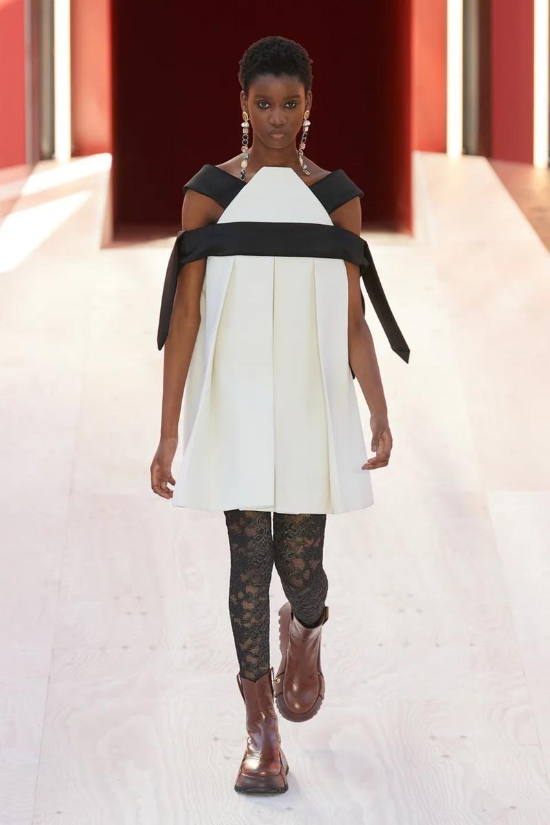 Louis Vuitton kết thúc Tuần lễ thời trang Paris với cải tiến trang phục ready to wear - 13