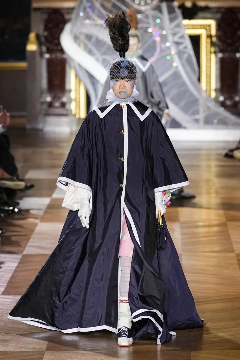 Thom Browne tiếp tục gây choáng ngợp tai Paris - 6