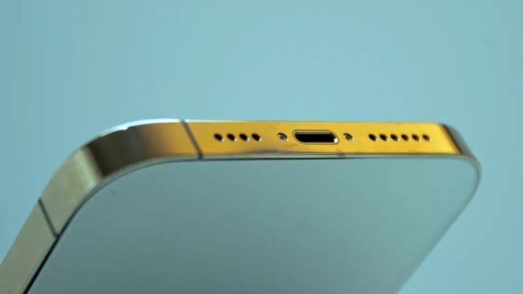 Apple buộc phải sản xuất iPhone sử dụng USB-C vào năm 2024.