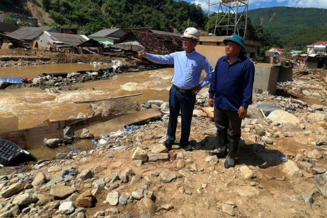 Địa chất bị đứt gãy ở vùng lũ quét Kỳ Sơn: Di dời dân khẩn cấp - 2