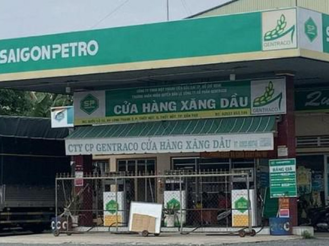 Thị trường - Tiêu dùng - Khó như đi mua xăng: 2km 3 cửa hàng đóng cửa