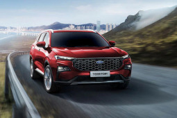 Tin tức ô tô - Ford Territory 2023 tại Việt Nam chưa bán chính thức đã có tin phải mua "kèm lạc"