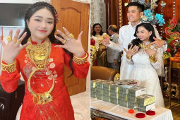 Bạn trẻ - Cuộc sống - Loạt đám cưới "ngập vàng" năm 2022, cô dâu chú rể nhận hơn 300 cây vàng