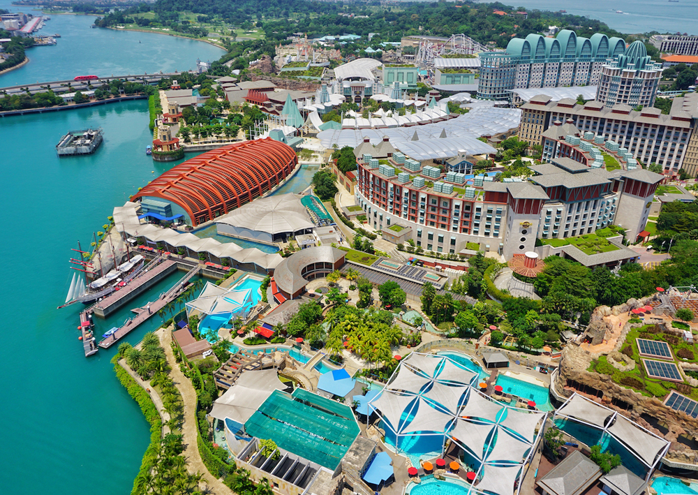 Sentosa là tâm điểm vui chơi giải trí, thu hút hàng triệu lượt khách tham quan mỗi năm (Nguồn ảnh: SilverKris)