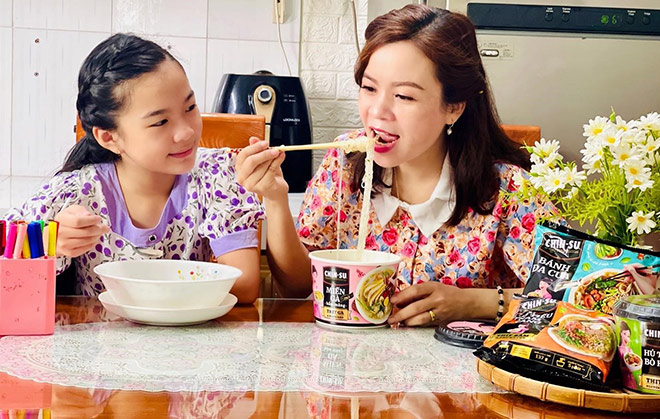 Với BST 7 bữa sáng của CHIN-SU, việc chế biến và dùng bữa nay trở nên thật nhanh gọn, sạch sẽ và tiện lợi bất kể nơi đâu.