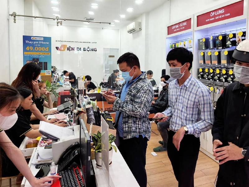 Nhiều khách hàng tin tưởng vào dịch vụ sửa chữa MacBook