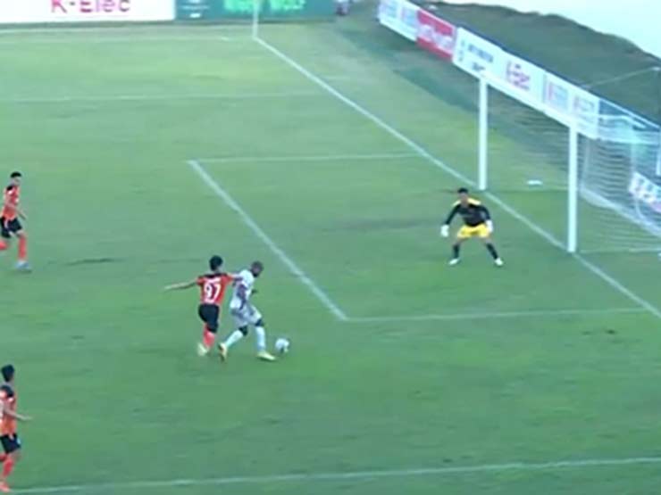 Video bóng đá Đà Nẵng - Bình Dương: Cú đúp Tiến Linh, chiến thắng tưng bừng (Vòng 18 V-League)