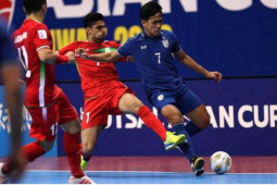 Bóng đá - Video bóng đá Thái Lan - Iran: Phủ đầu choáng váng, &quot;Voi chiến&quot; gục ngã (Futsal châu Á)