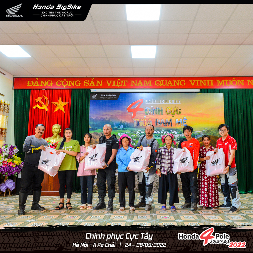 Cùng Honda Bigbike chinh phục cung đường hiểm trở ở cực Tây - 3