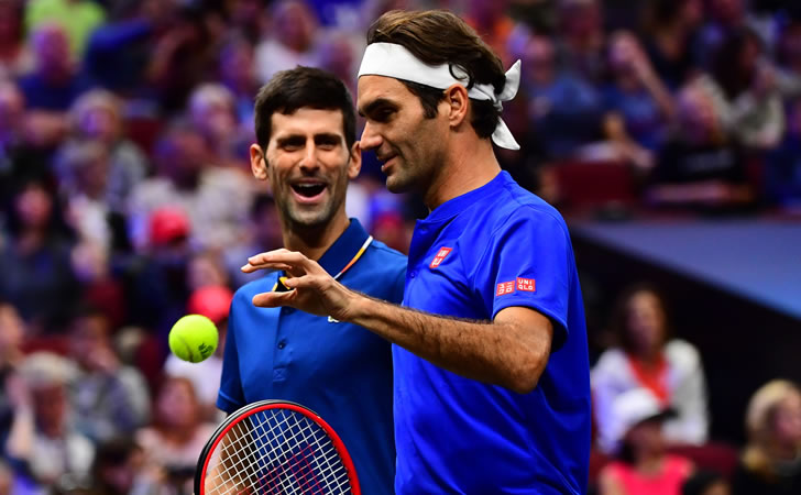 Djokovic (trái) có thể trạng rất tốt nhờ không dự US Open, Federer được Berdych ngợi khen