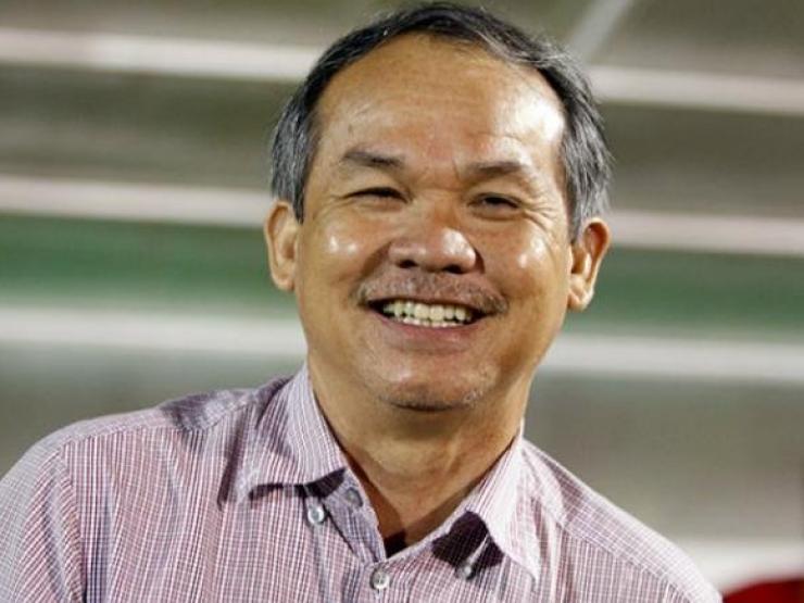 Kinh doanh - Đại gia tuần qua: Bầu Đức tuyển người chăm gà, chăm heo với mức lương lên tới 40 triệu đồng/tháng