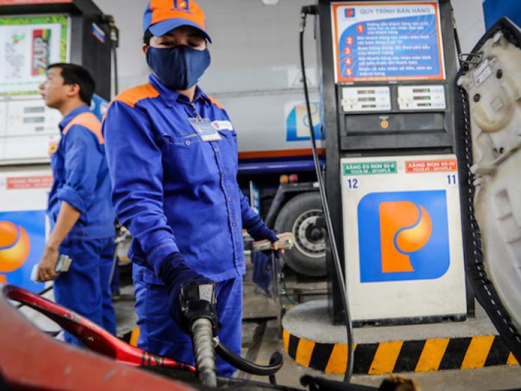 Thị trường - Tiêu dùng - Giá xăng dầu hôm nay 9/10: Liên tục tăng khi OPEC+ giảm sản lượng