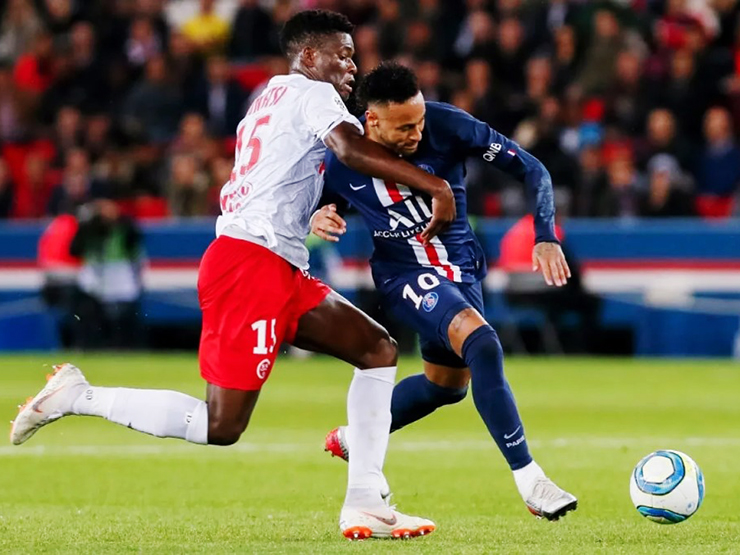 Bóng đá - Trực tiếp bóng đá Reims - PSG: Chủ nhà tấn công bất thành (Hết giờ)