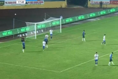Video bóng đá Nam Định - Bình Định: Siêu phẩm bước ngoặt, thẻ đỏ ngỡ ngàng (Vòng 18 V-League)