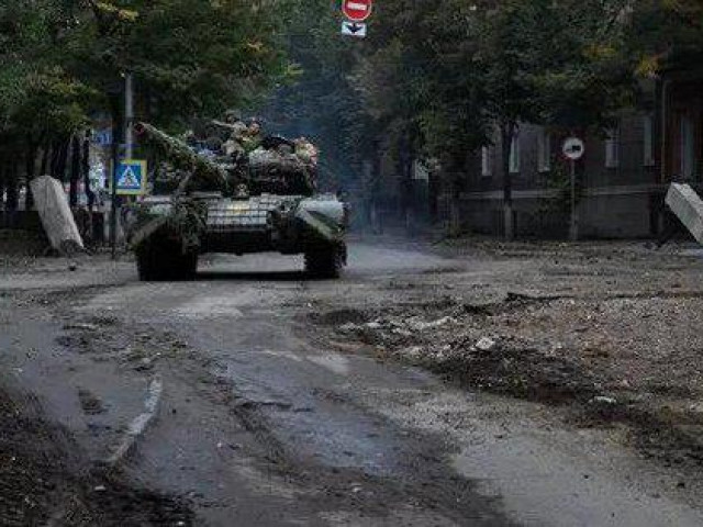 Thế giới - Tổng thống Ukraine tiết lộ về chảo lửa ở mặt trận miền Đông