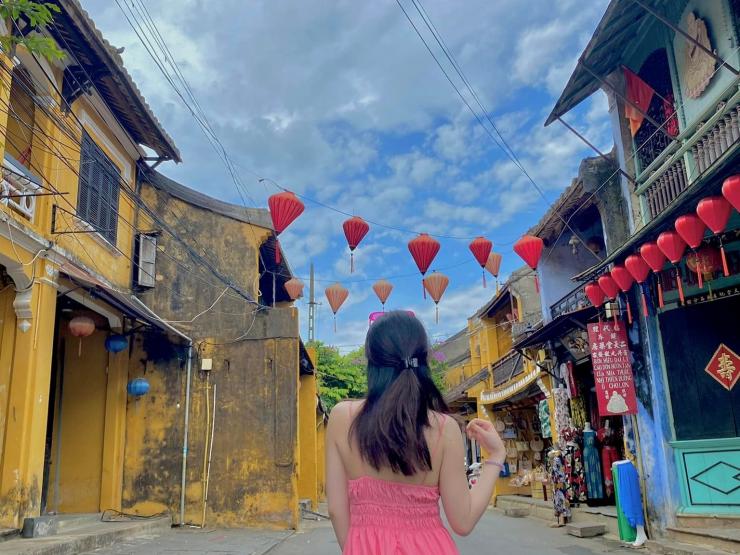 Du lịch - Một vòng cùng nhóm bạn ăn hết loạt món "siêu phẩm" Đà Nẵng và Hội An