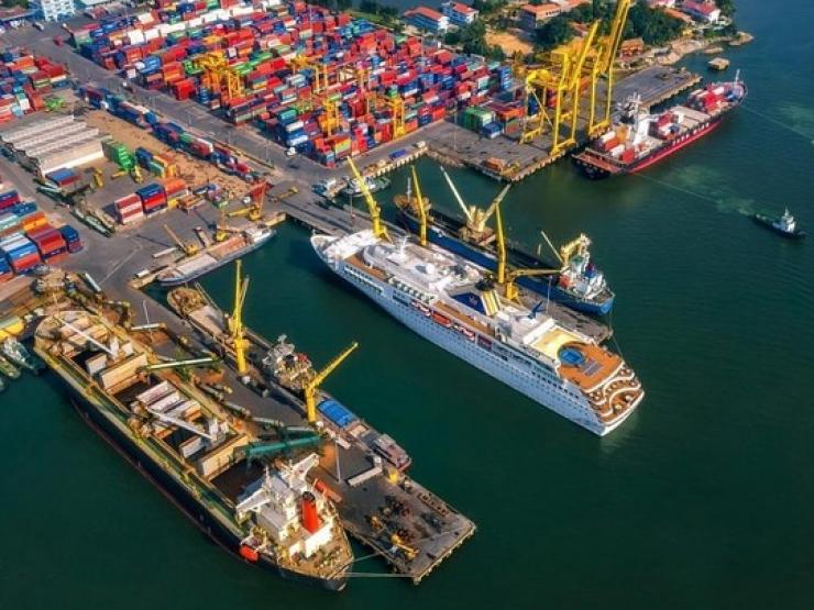 Kinh doanh - Nóng tuần qua: Tăng trưởng GDP Việt Nam mạnh nhất châu Á