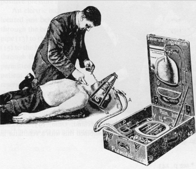 Thiết bị để thông khí áp lực dương tên là “Pulmotor”có thể cung cấp oxy vào phổi bệnh nhân thông qua một chiếc mặt nạ