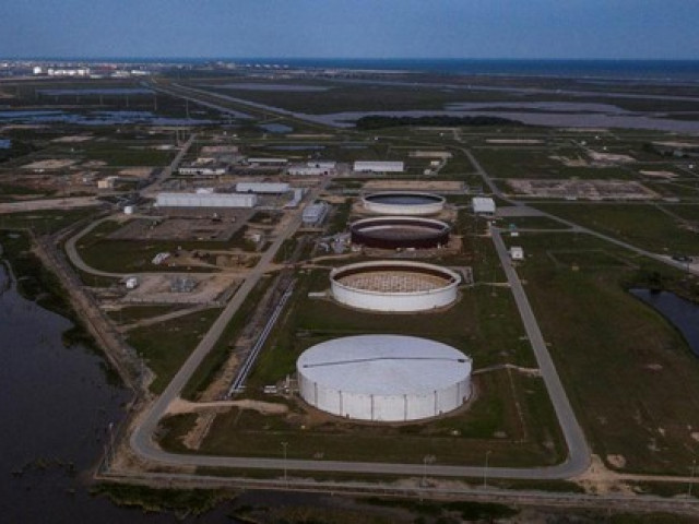 Thế giới - Mỹ ngày càng ít lựa chọn để 'đấu' với OPEC về giá dầu