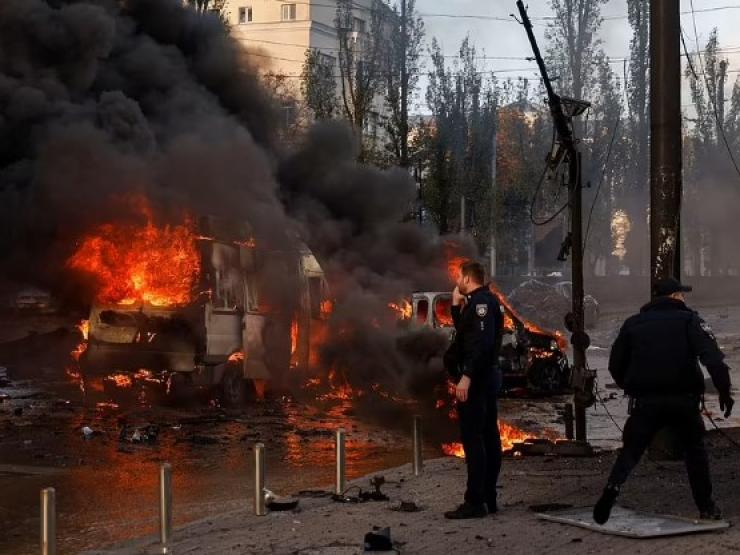 Thế giới - Nổ lớn rung chuyển thủ đô Kiev