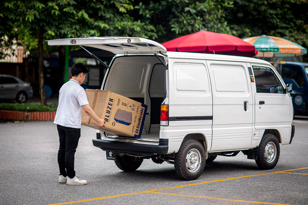 “Cá mập” ngành vận chuyển gọi tên Suzuki Blind Van - 2