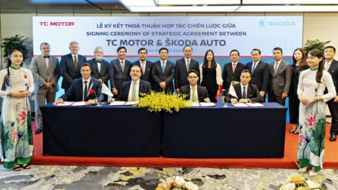 Lễ ký thỏa thuận hợp tác chiến lược giữa Skoda và TC Motor tại Hà Nội ngày 7/10/2022