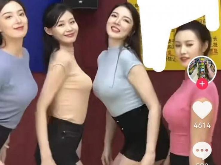 Thời trang - Hãng đồ uống bị cắt sóng, phạt cả tỷ đồng vì người mẫu mặc áo "lá lúa" khi livestream
