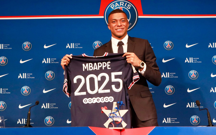 Mbappe còn hợp đồng với PSG tới năm 2025