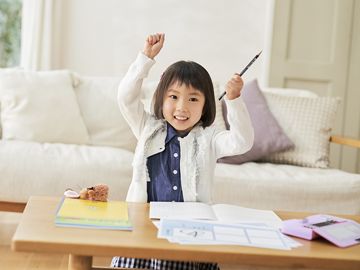 Giáo dục - du học - Chuyên gia tâm lý Mỹ tiết lộ: Cha mẹ chỉ cần đáp ứng 3 điều này, trẻ sẽ trở nên tự tin trong thời gian ngắn