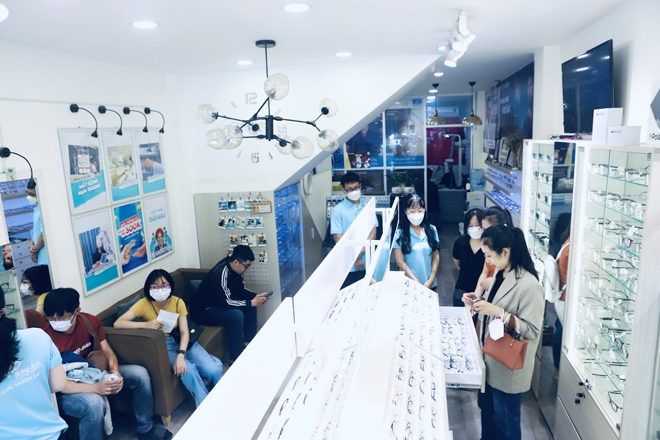 Mắt Kính Nam Quang – Thương hiệu tròng kính hơn 60 năm tại Sài Gòn - 1