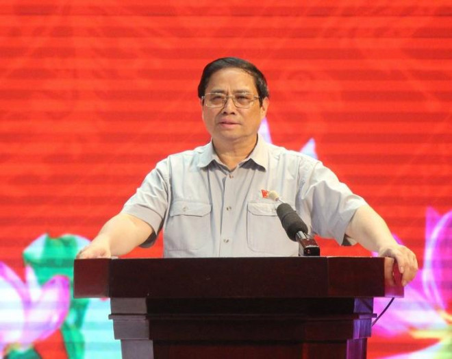Thủ tướng Phạm Minh Chính trả lời cử tri về tình hình xăng dầu - 2