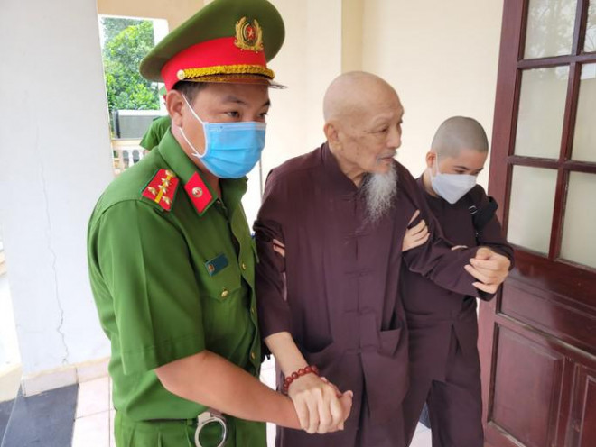 Bị cáo Lê Tùng Vân tại phiên tòa sơ thẩm