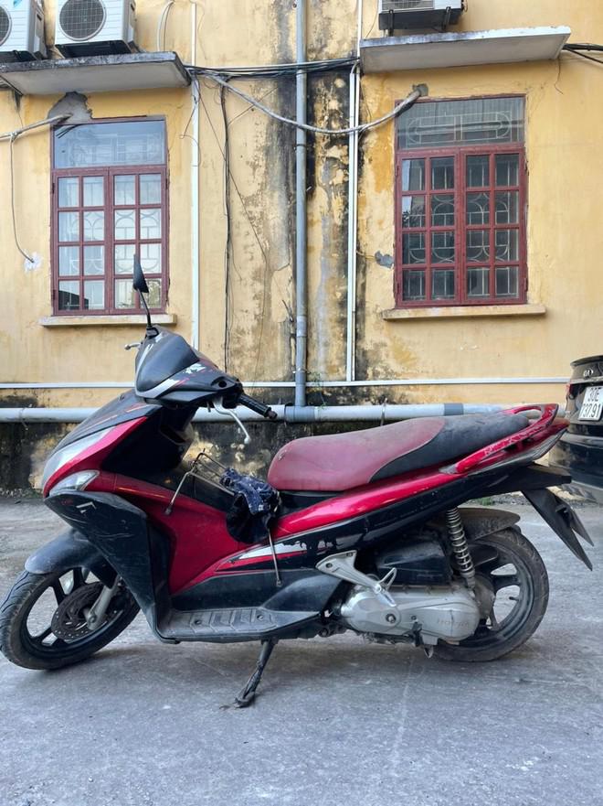 Tìm chủ sở hữu xe máy