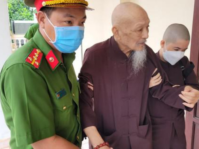 6 bị cáo tại ”Tịnh thất Bồng Lai” chuẩn bị tiếp tục ra tòa
