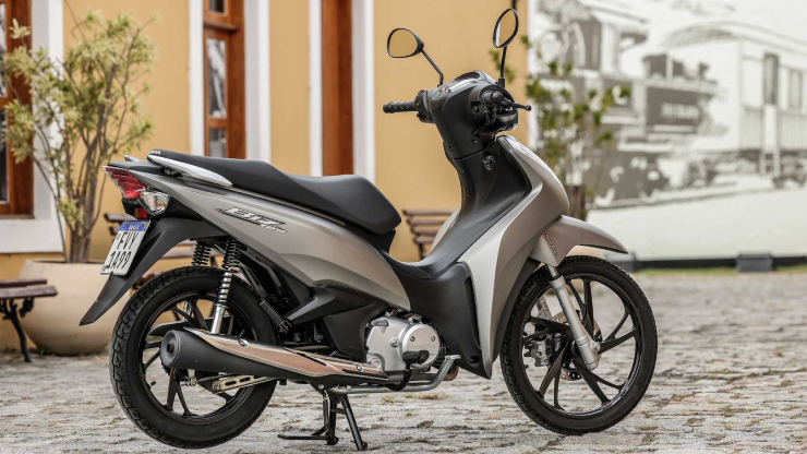 Cận cảnh xe số 2023 Honda Biz 125 mới ra mắt, đẹp nao lòng - 7