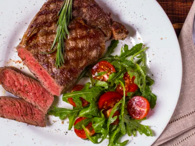 Sức khỏe đời sống - 7 tác dụng phụ cực kỳ nguy hại nếu ăn thịt đỏ mỗi ngày