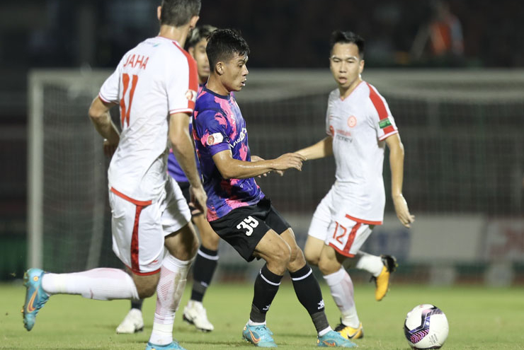 Video bóng đá Sài Gòn - Viettel: Siêu phẩm Geovane, "người nhện" chói sáng (Vòng 19 V-League)