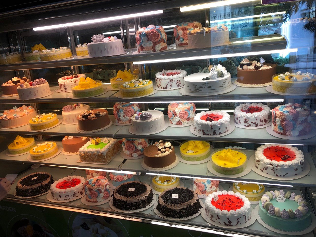 Hình ảnh bánh kem tại cửa hàng Fresh Garden