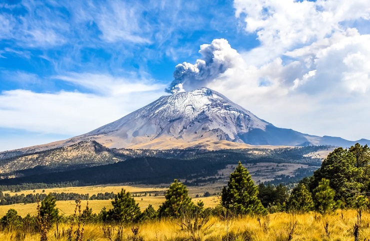 Chiêm ngưỡng những ngọn núi lửa đẹp nhất trên thế giới - 8