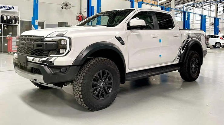 Đại lý Việt Nam nhận đặt cọc xe bán tải Ford Ranger Raptor 2023 - 1