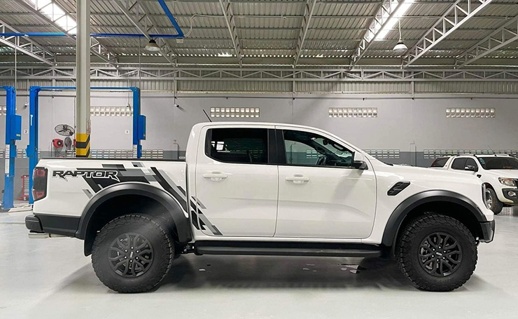 Đại lý Việt Nam nhận đặt cọc xe bán tải Ford Ranger Raptor 2023 - 5