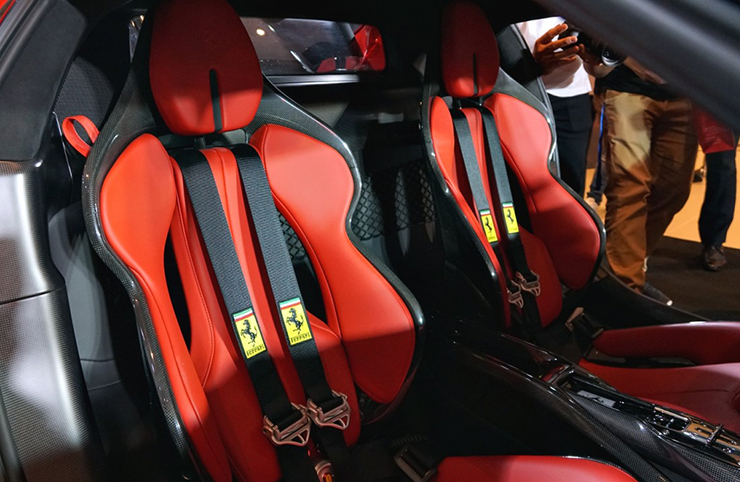 Ferrari giới thiệu siêu xe 296 GTB đến thị trường Việt Nam, giá bán hơn 21 tỷ đồng - 14